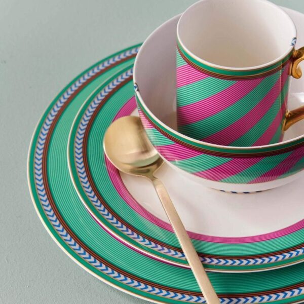 pip_studio_chique_fw2023_tableware_stripes_04_lr_1_2